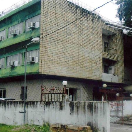 Charans Guest House Lucknow Eksteriør bilde